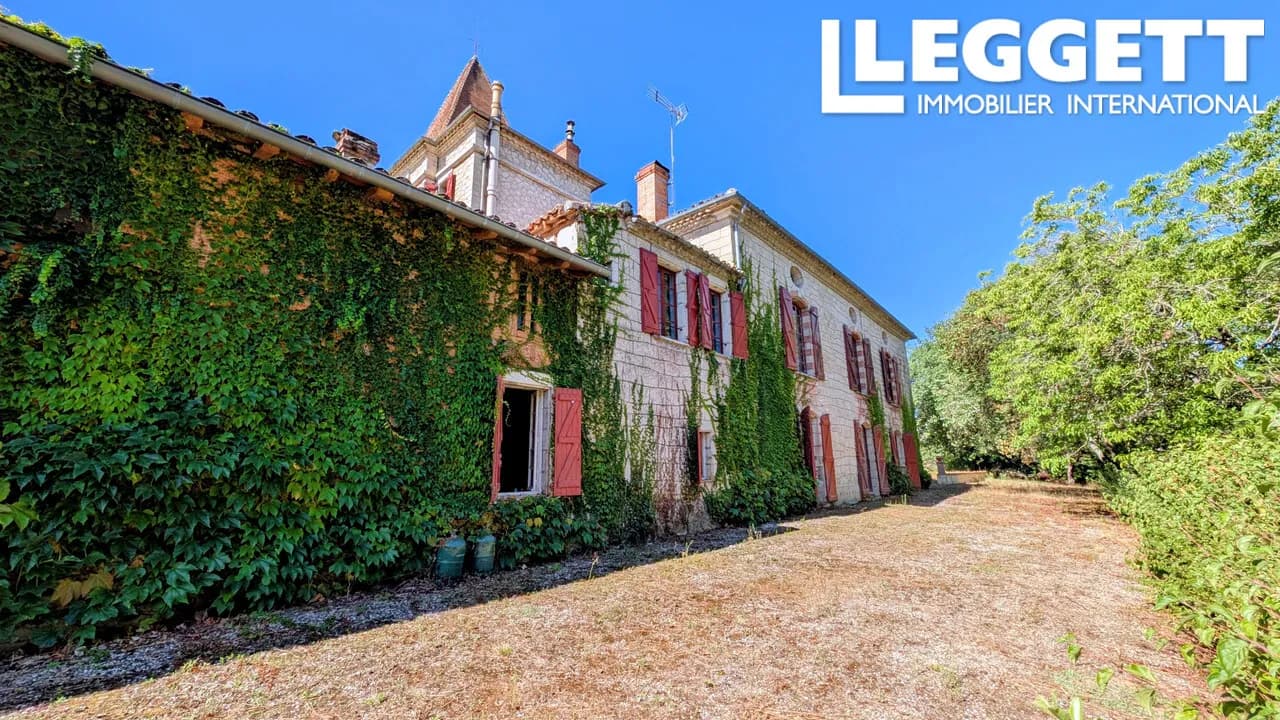 Exceptional Manor House With Dovecote And Swimming Pool In St Paul-Cap-de-Joux 4
