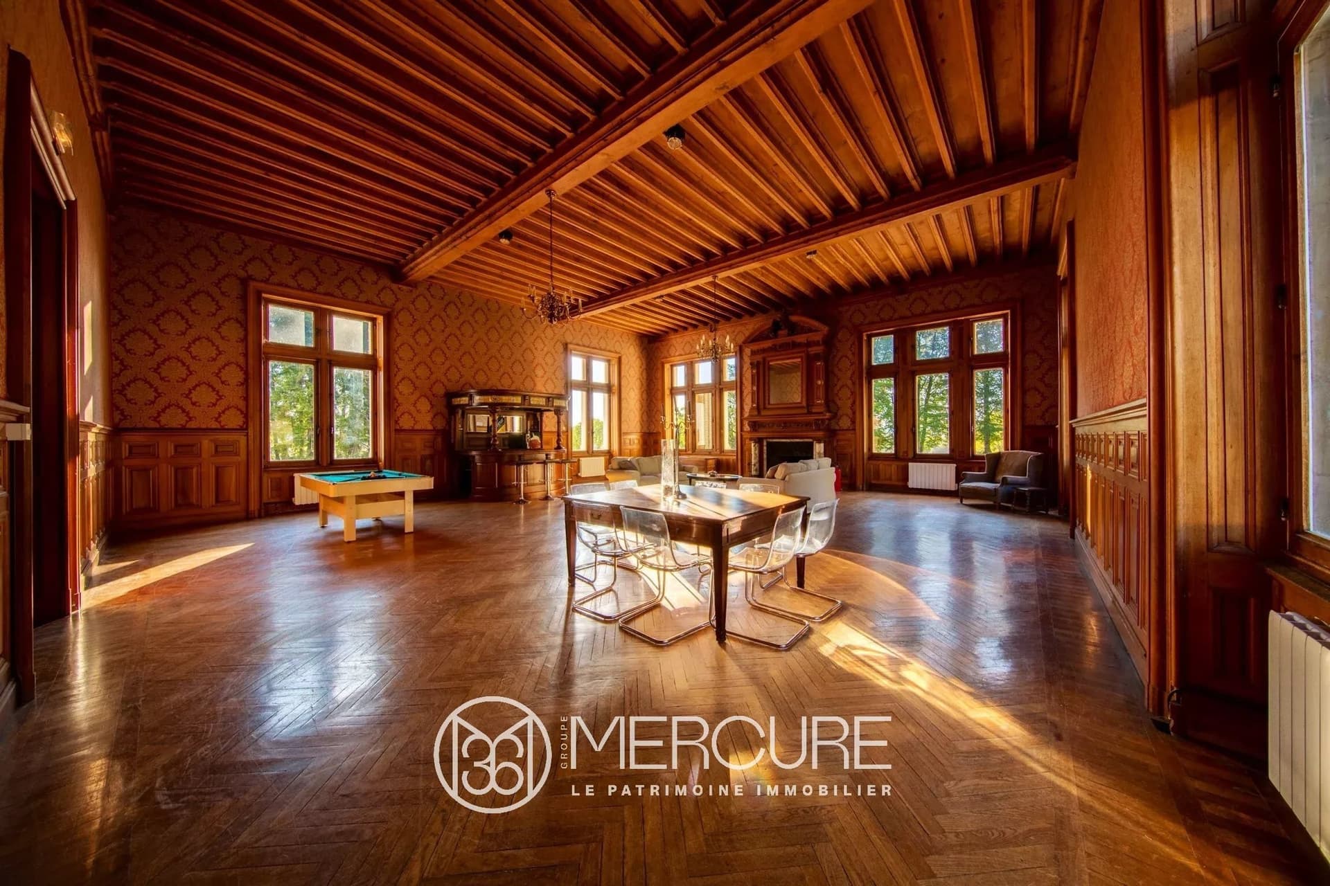 Prestigious Château With Equestrian Facilities Near Vichy 5