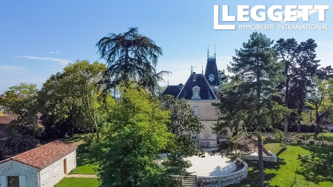 Stunning 1901 Château With Ornate Details And 12 Acres Of Grounds 4