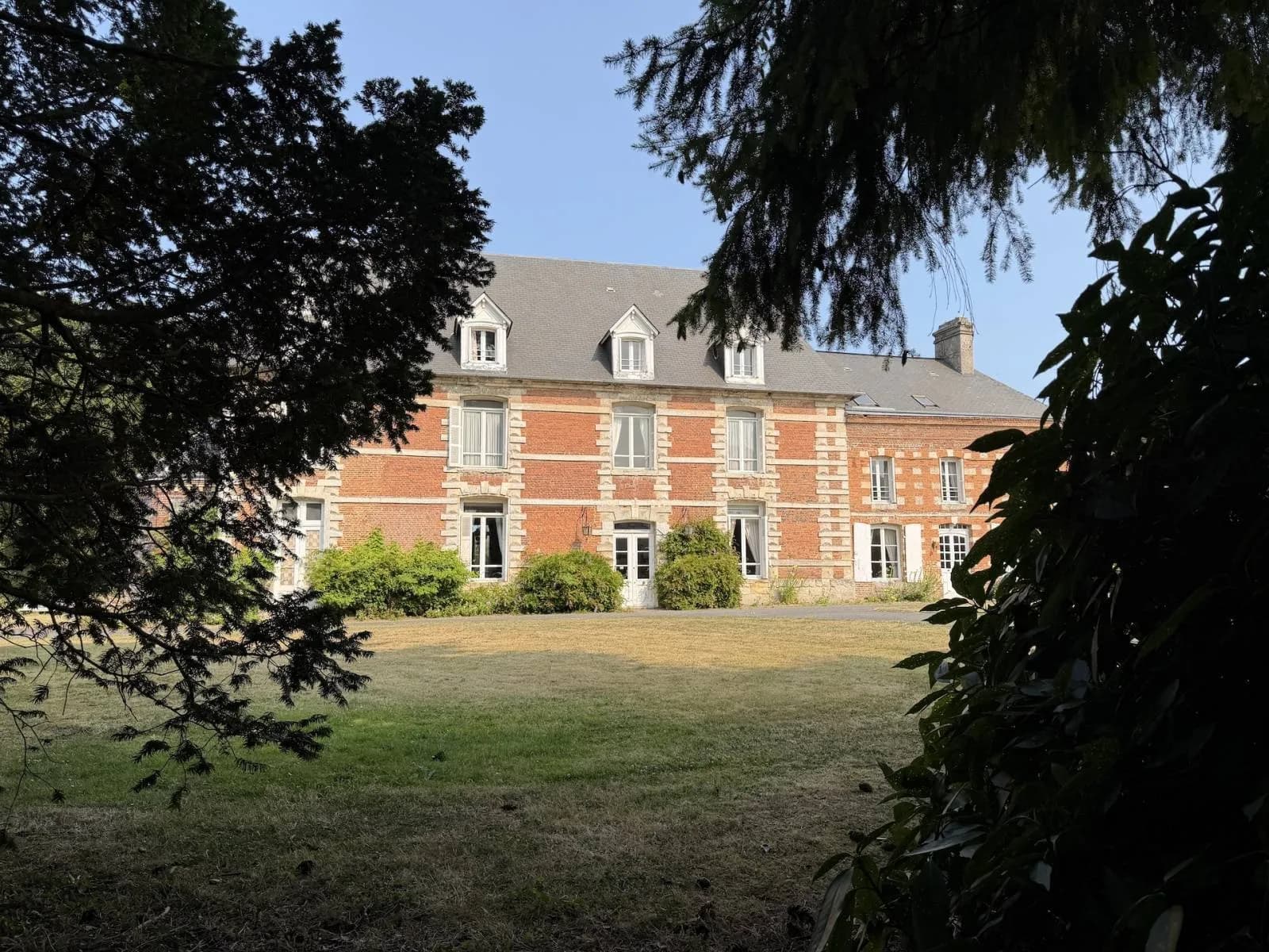Spacious 18th Century Manor With Garden Near Étretat Beach 3