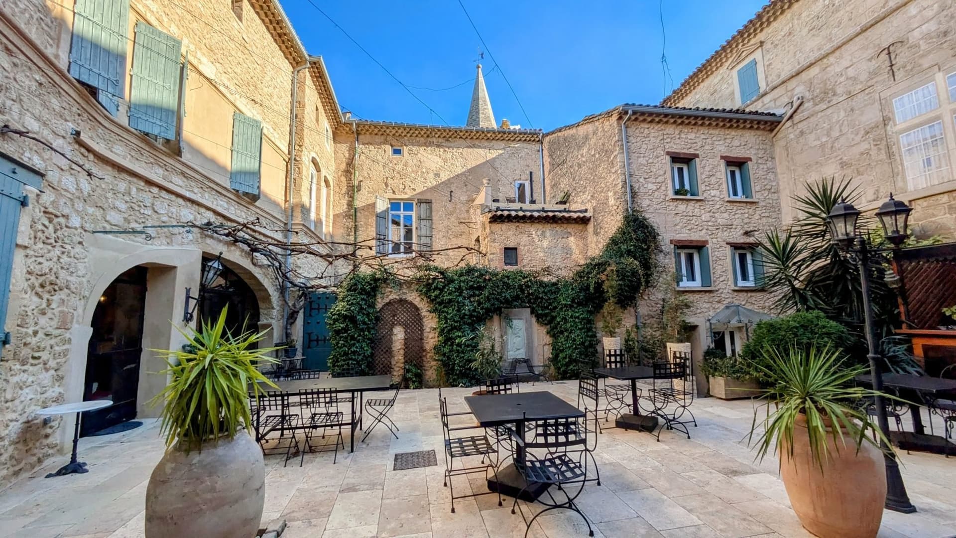 Stunning Medieval Château with Luxury Guesthouse Features 4