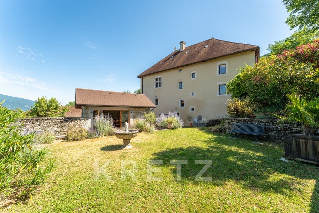 Exceptional 14th Century Château with Panoramic Terrace and Landscaped Garden 5