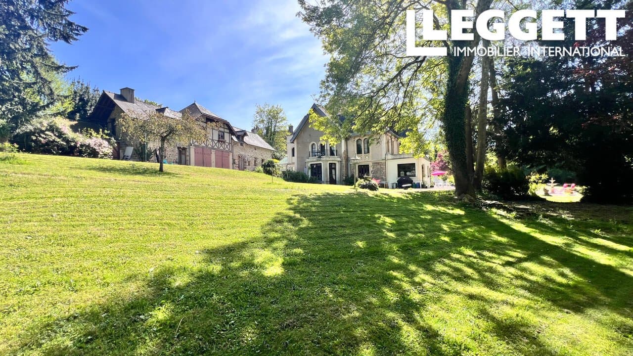Gothic Château With Seven En Suite Bedrooms And Mature Gardens 2