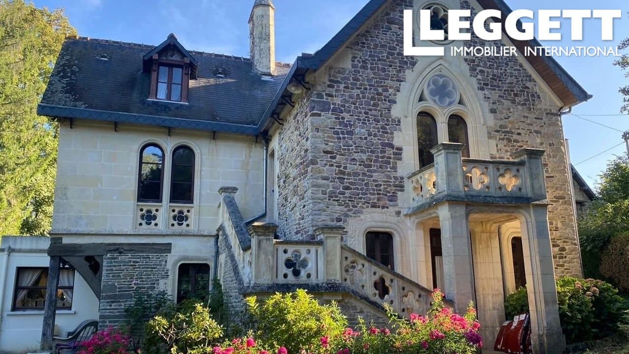 Gothic Château With Seven En Suite Bedrooms And Mature Gardens 3