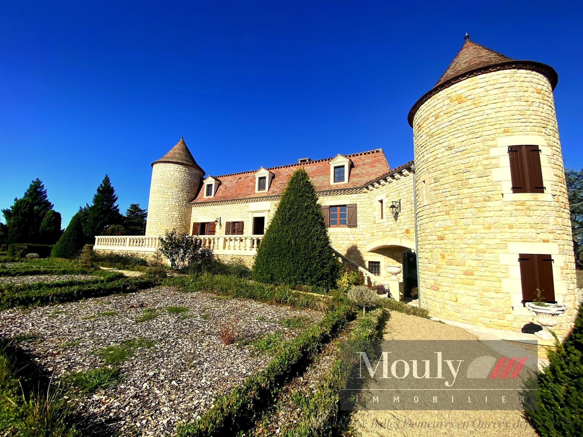 Idyllic Château With Guest House And Pool Set In 17 Hectares Of Landscaped Park 2