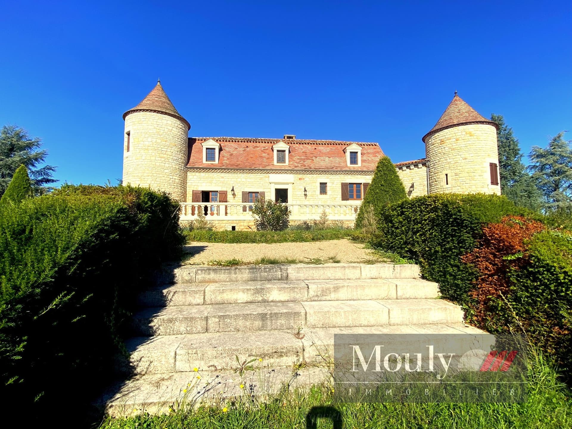 Idyllic Château With Guest House And Pool Set In 17 Hectares Of Landscaped Park 3