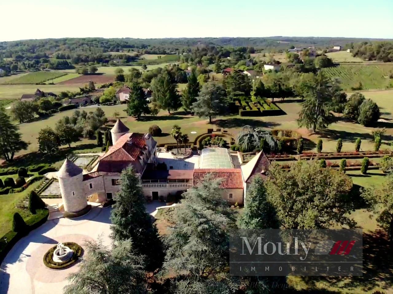 Idyllic Château With Guest House And Pool Set In 17 Hectares Of Landscaped Park 5