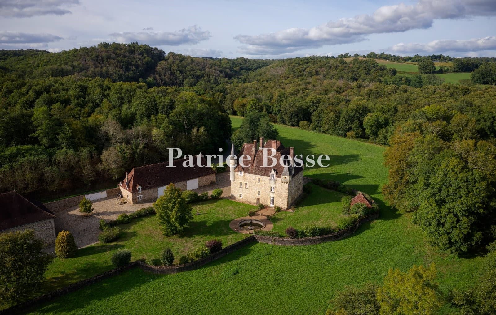 Renovated Château Set Within 28 Hectares of Bucolic Grounds 2