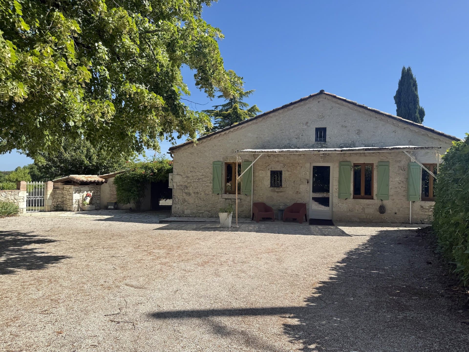 Eco-Responsible Estate With Four Independent Dwellings And 6 Hectares 2