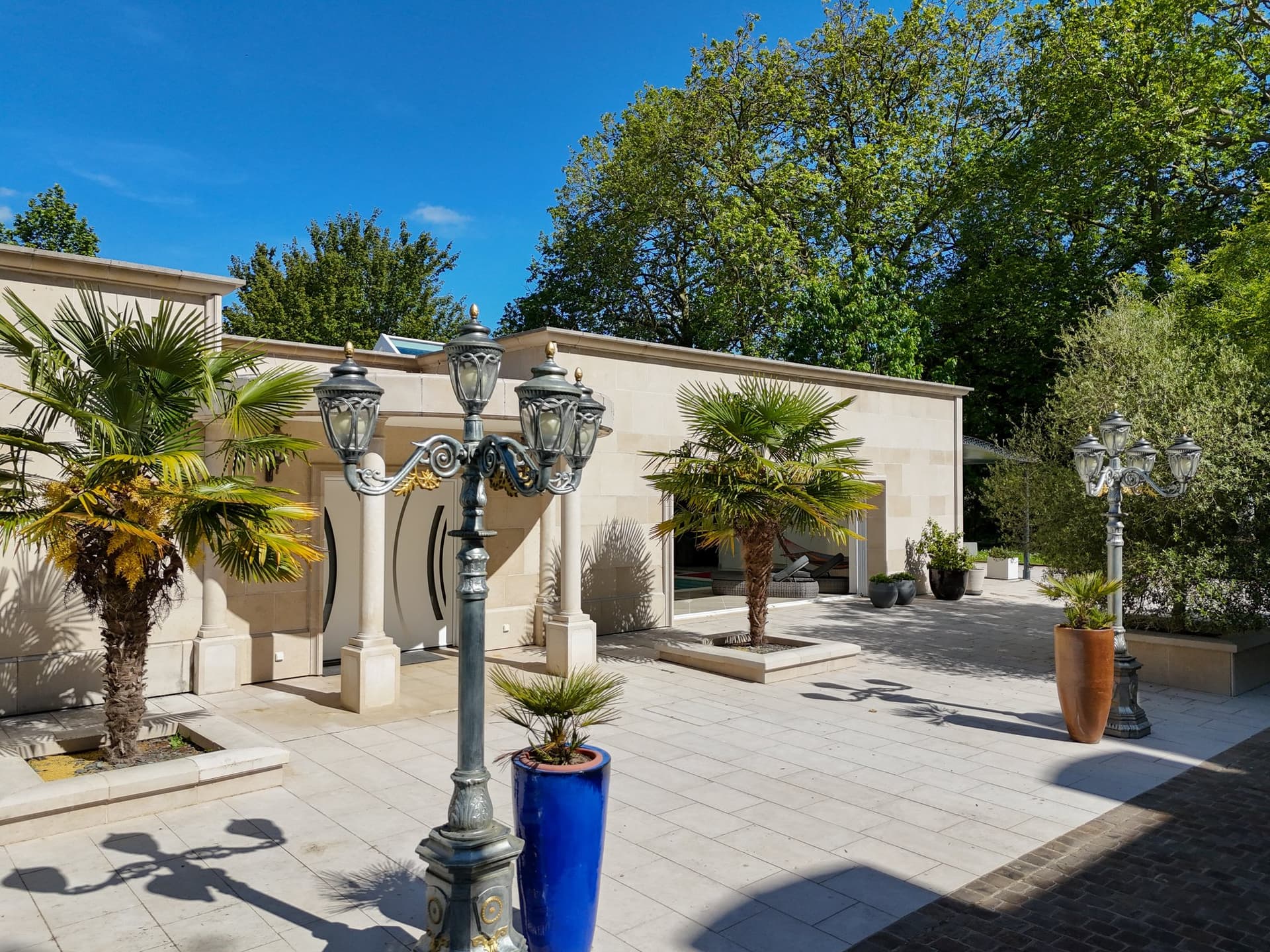 Elegant 18th Century Château With Pool And 2 Hectares Near Provins 4