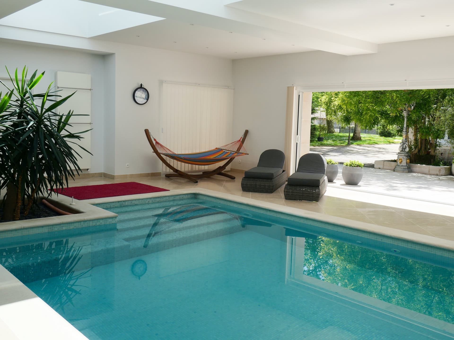 Elegant 18th Century Château With Pool And 2 Hectares Near Provins 4