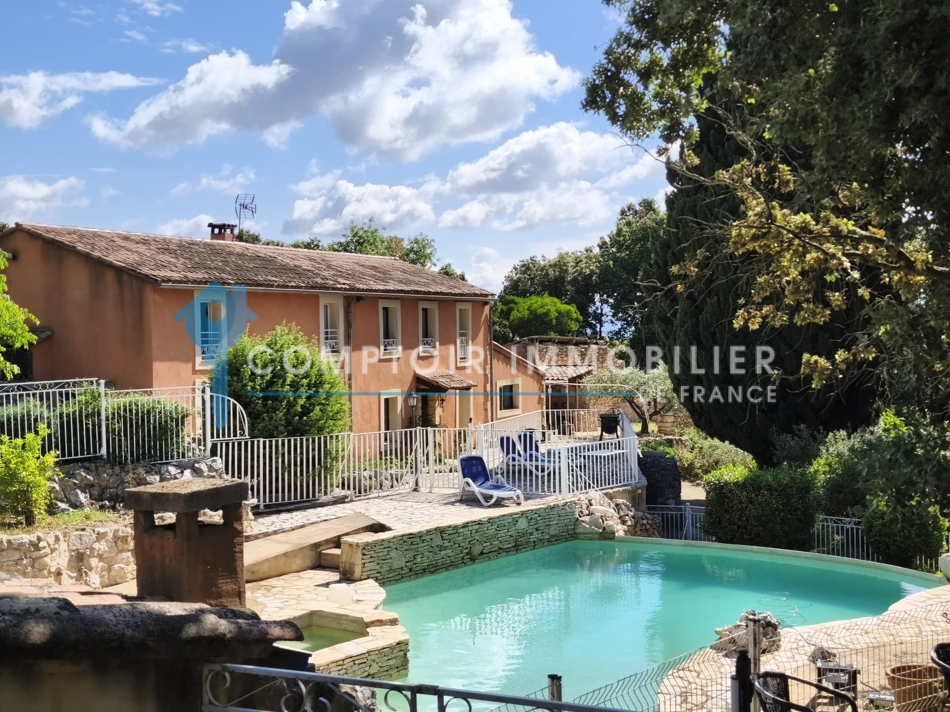 Charming Farmhouse With Infinity Pool And Caretaker's House 2