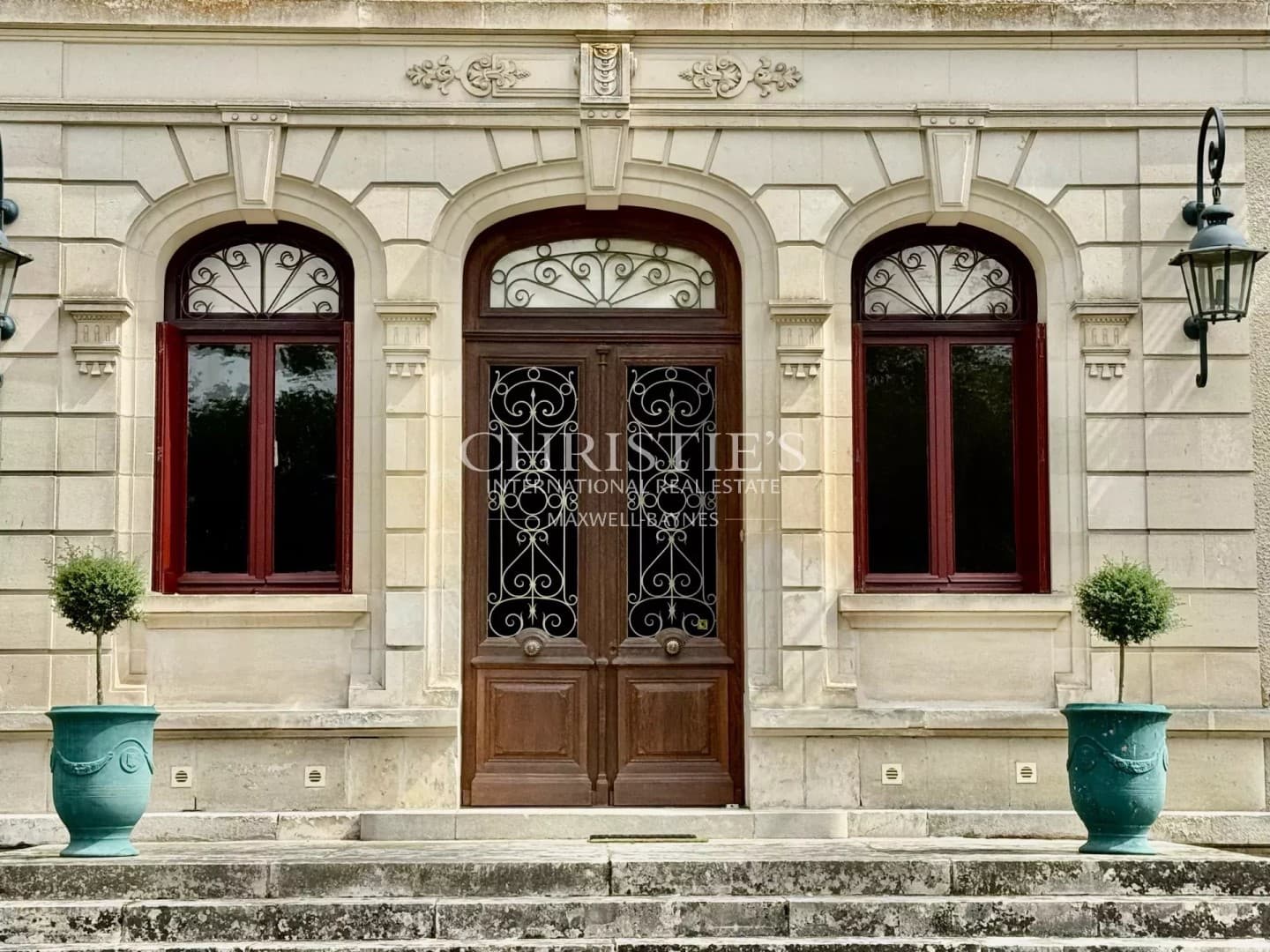 Belle Epoque Château With 15 Bedrooms In The Loire Valley 2