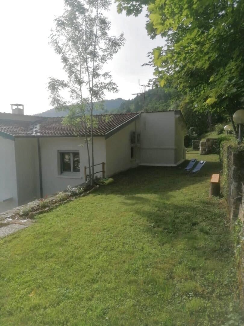 Architect-Designed Villa With Pool And Stunning Valley Views 5