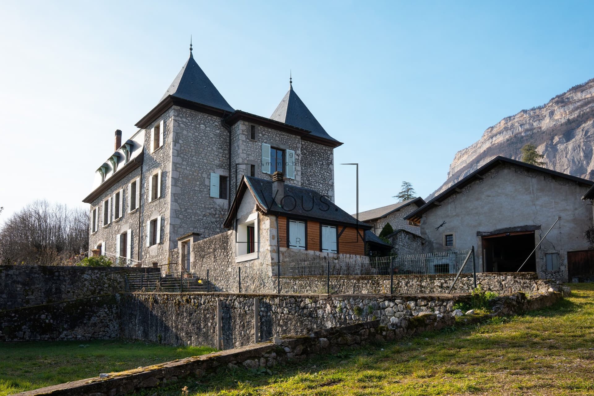Château Du Bontoux 540.0 Sqm 11 Bedrooms With Equestrian Arena