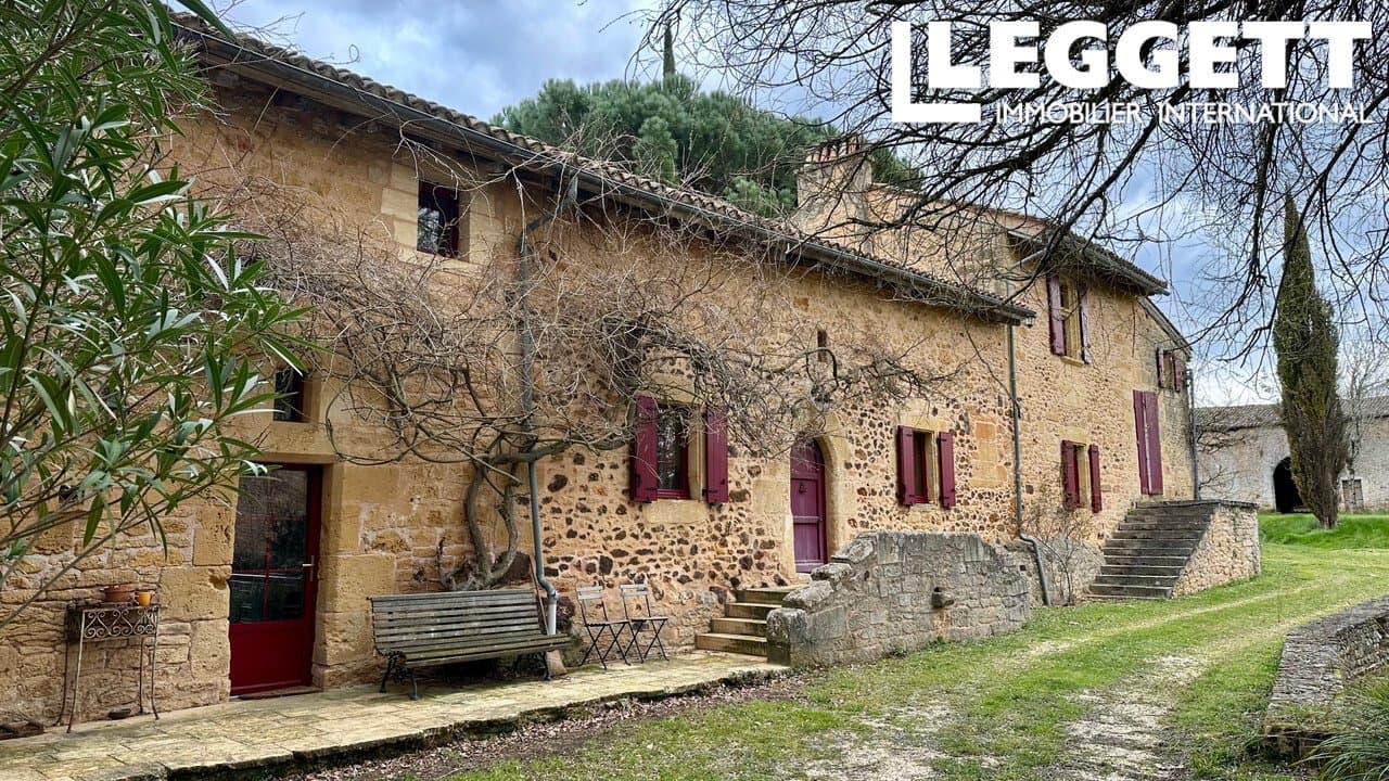 Historic Château With Principal House, Guest House, And Large Stables 4