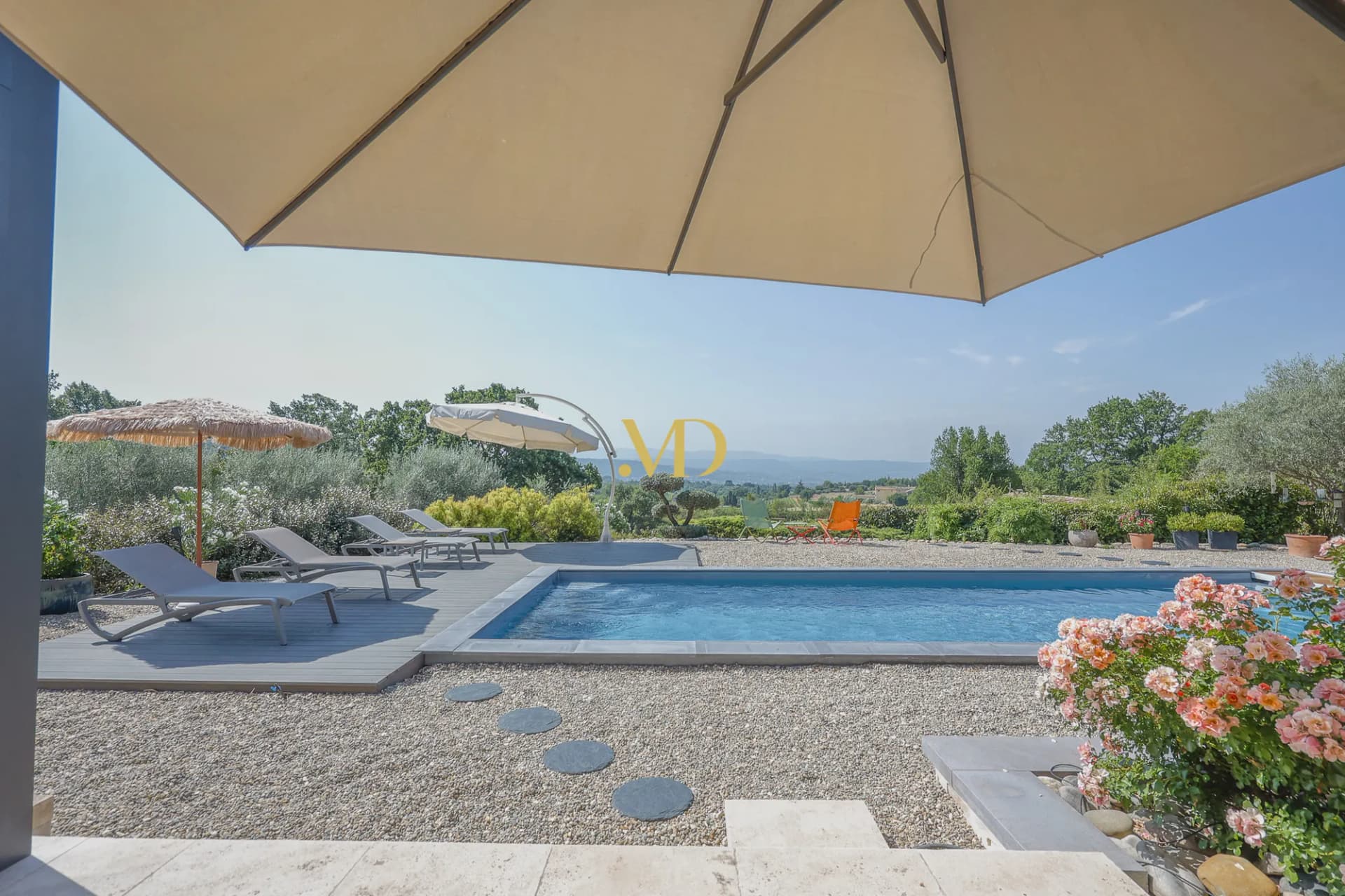 Elegant Maison With Heated Pool And Panoramic Views 5