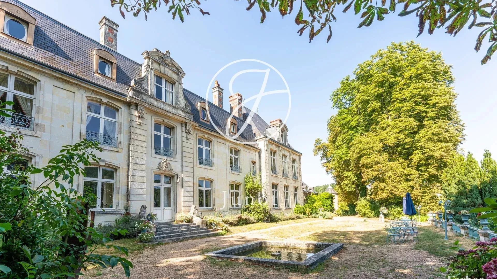Majestic Château With Indoor Pool And Terraced Gardens 2