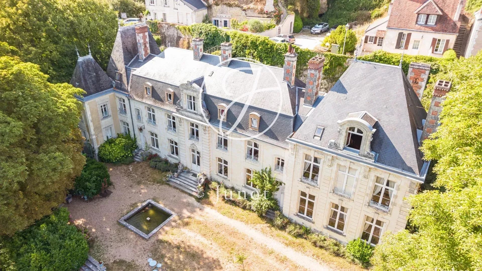 Majestic Château With Indoor Pool And Terraced Gardens 4