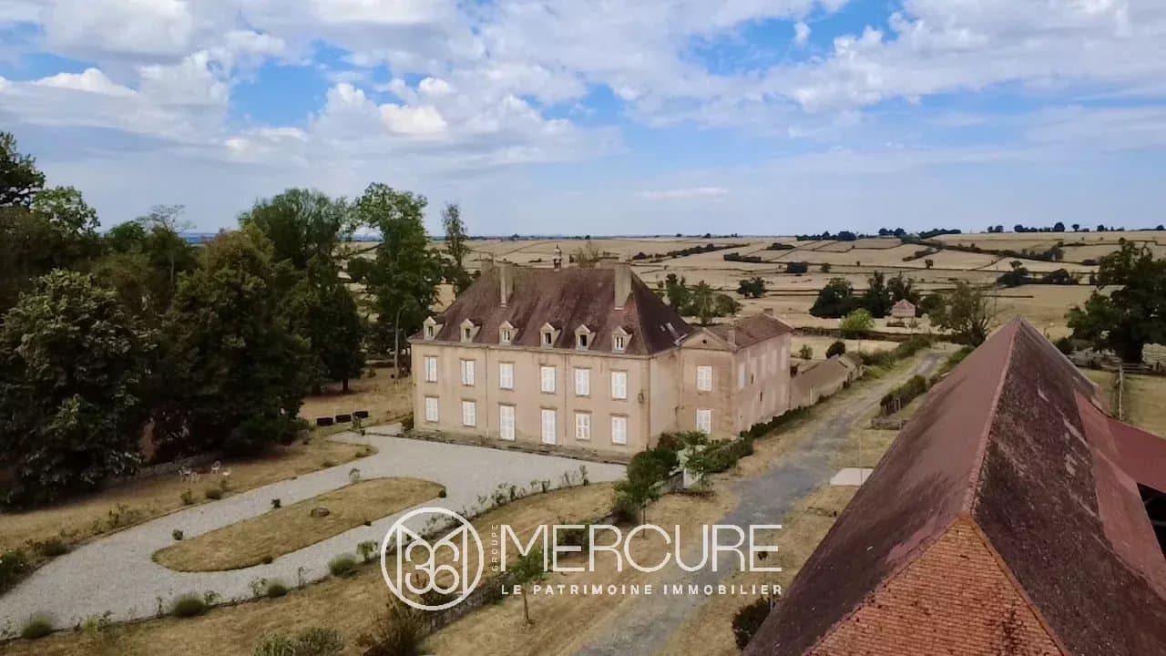 Renovated 17th-18th Century Château With Extensive Grounds 4