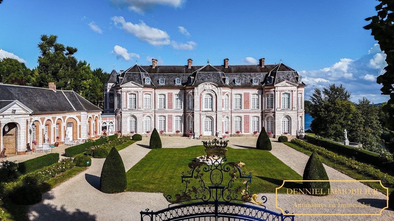 Enchanting 18th Century Château With Private Lake And Monumental Greenhouses 2