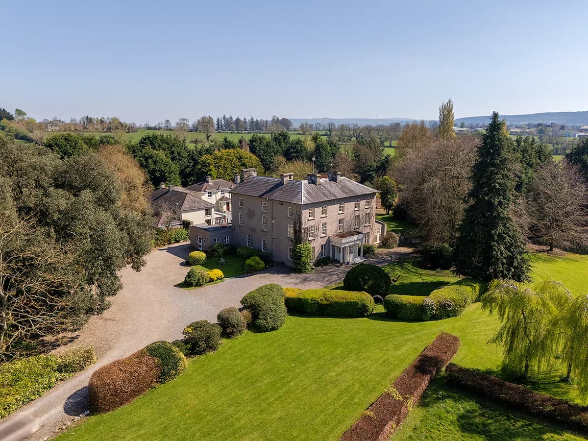 Richmond House: Elegant 18th Century Country House With Boutique Guest Accommodations 5