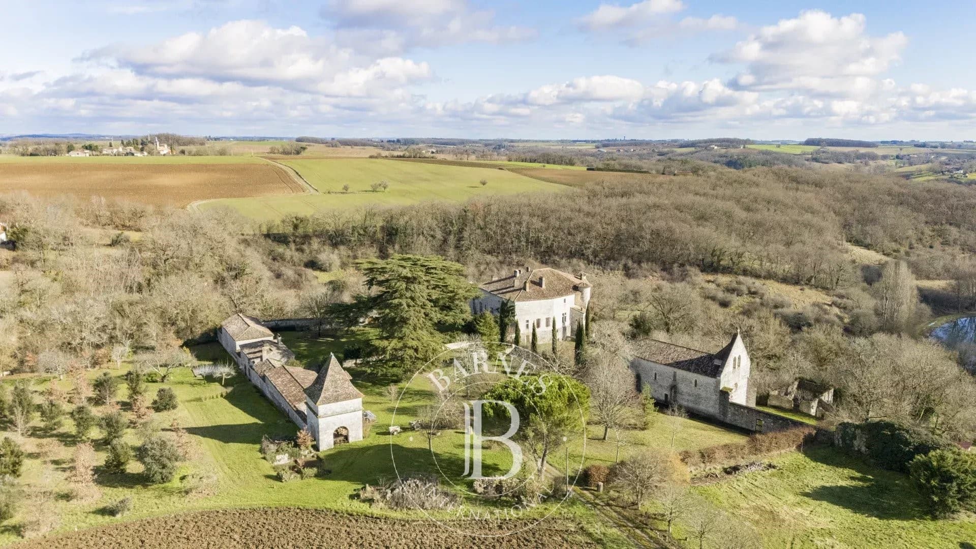 Historic 13th Century Castle With Stunning Valley Views 3
