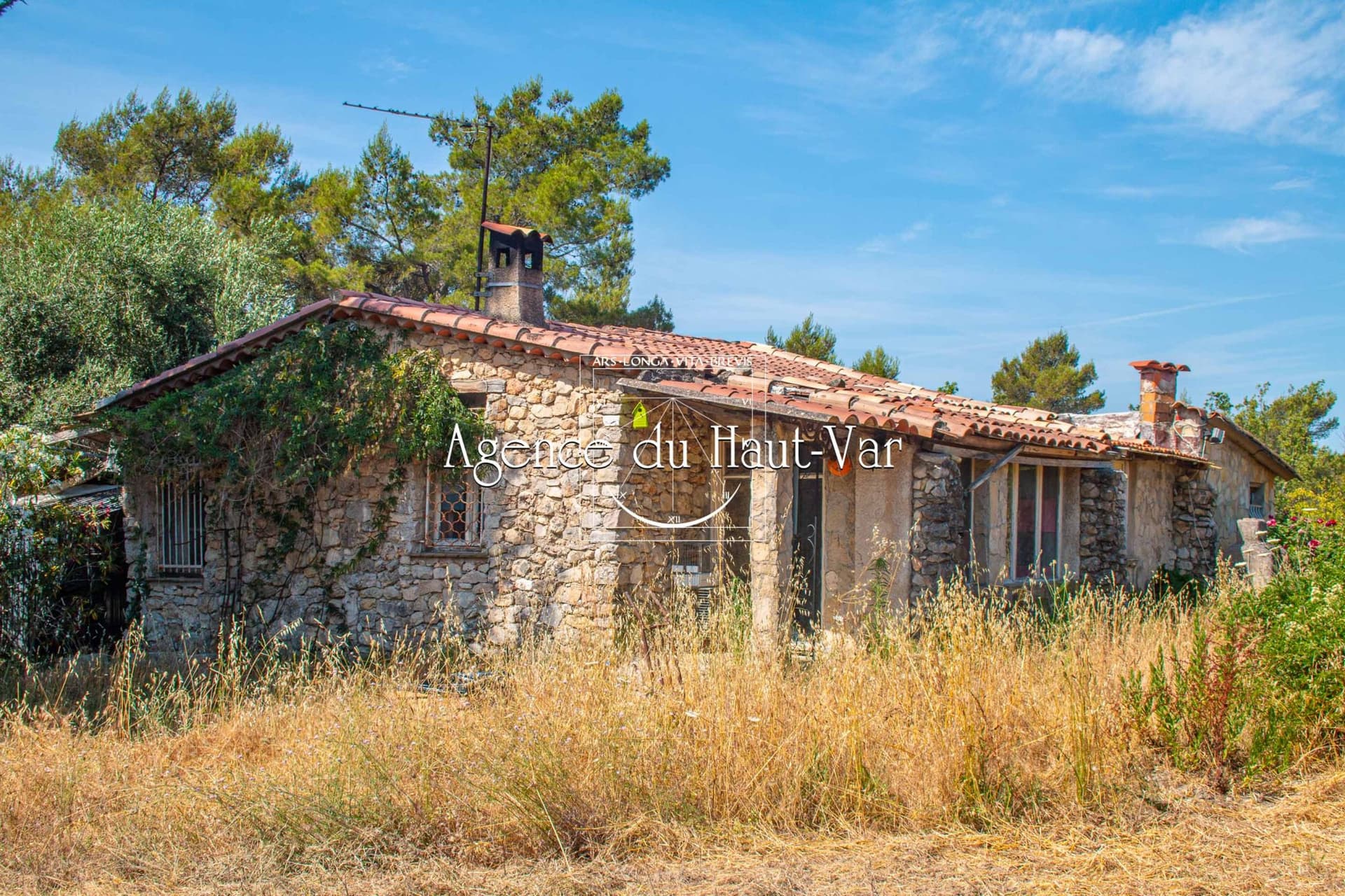 Charming Stone Hamlet With Guest Accommodations On 26 Hectares 3