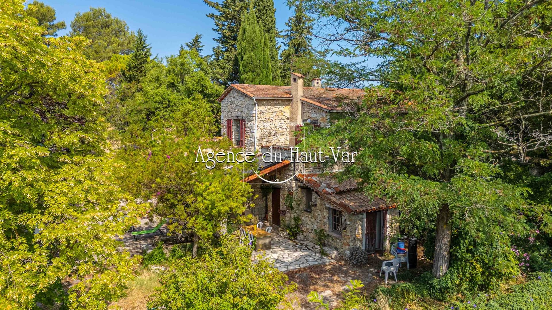 Charming Stone Hamlet With Guest Accommodations On 26 Hectares 4
