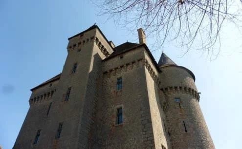 Imposing 14-Bedroom Château With Indoor Pool And Helicopter Landing Pad 4