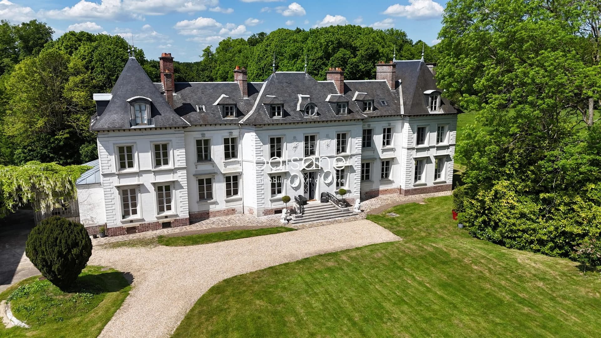 Exceptional 19th Century Château With Swimming Pool And Expansive Grounds — Château for sale in Normandie, France