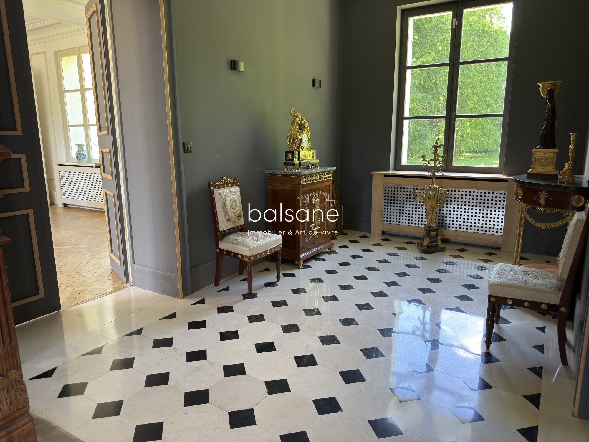 Exceptional 19th Century Château With Swimming Pool And Expansive Grounds 3