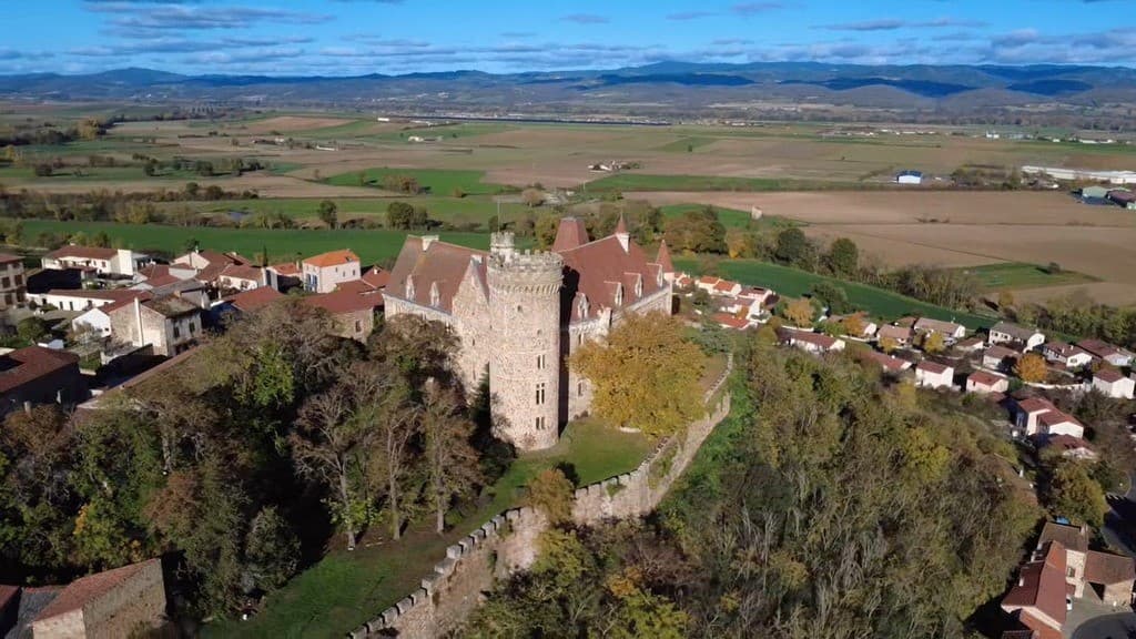 Spacious Castle With 23 Bedrooms And Terrace 5