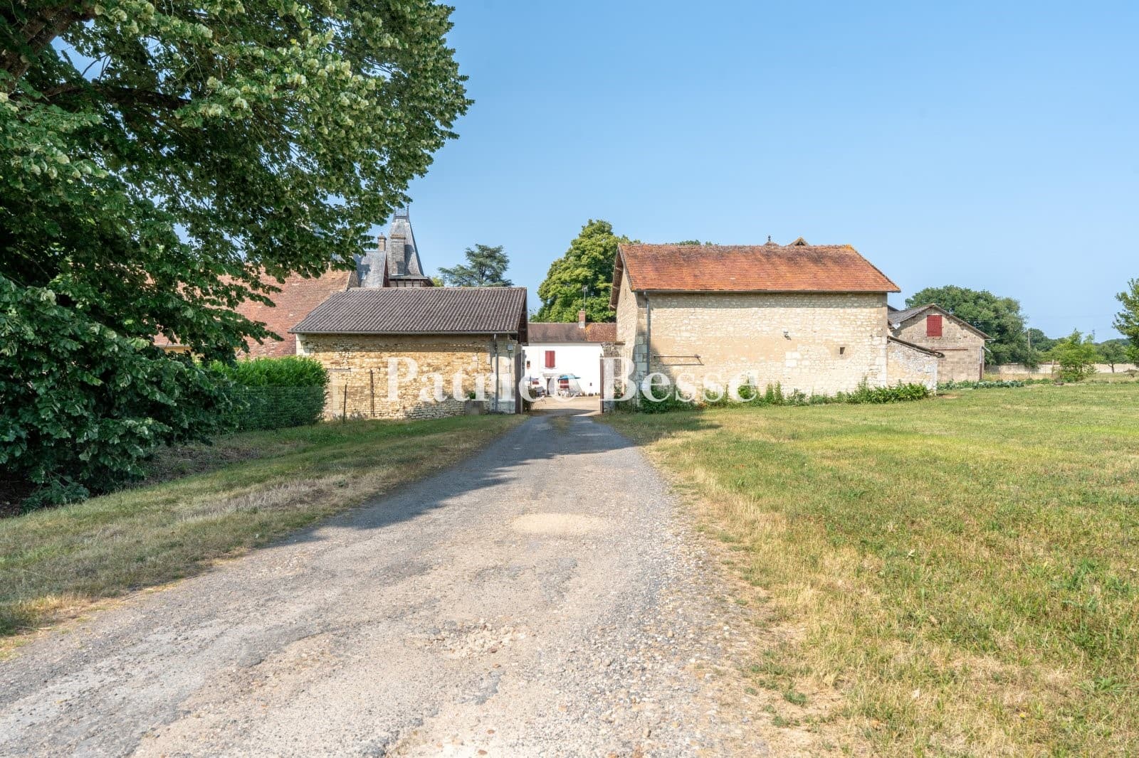 Castle 900 Sqm 16 Bedrooms 5