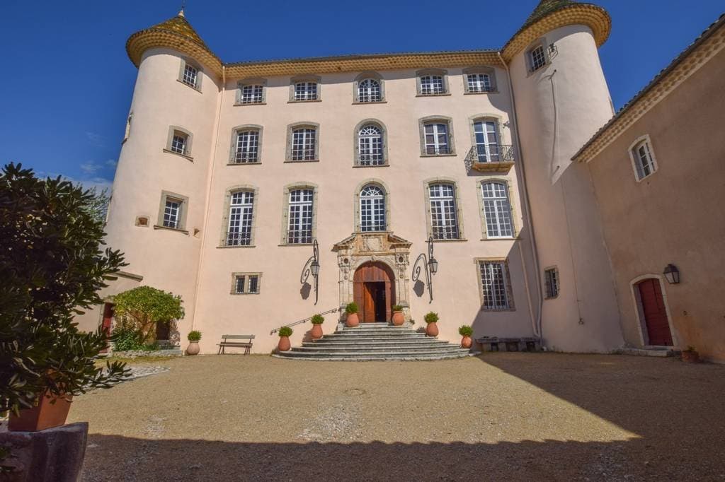 Magnificent 17th Century Castle With Panoramic View And Heliport