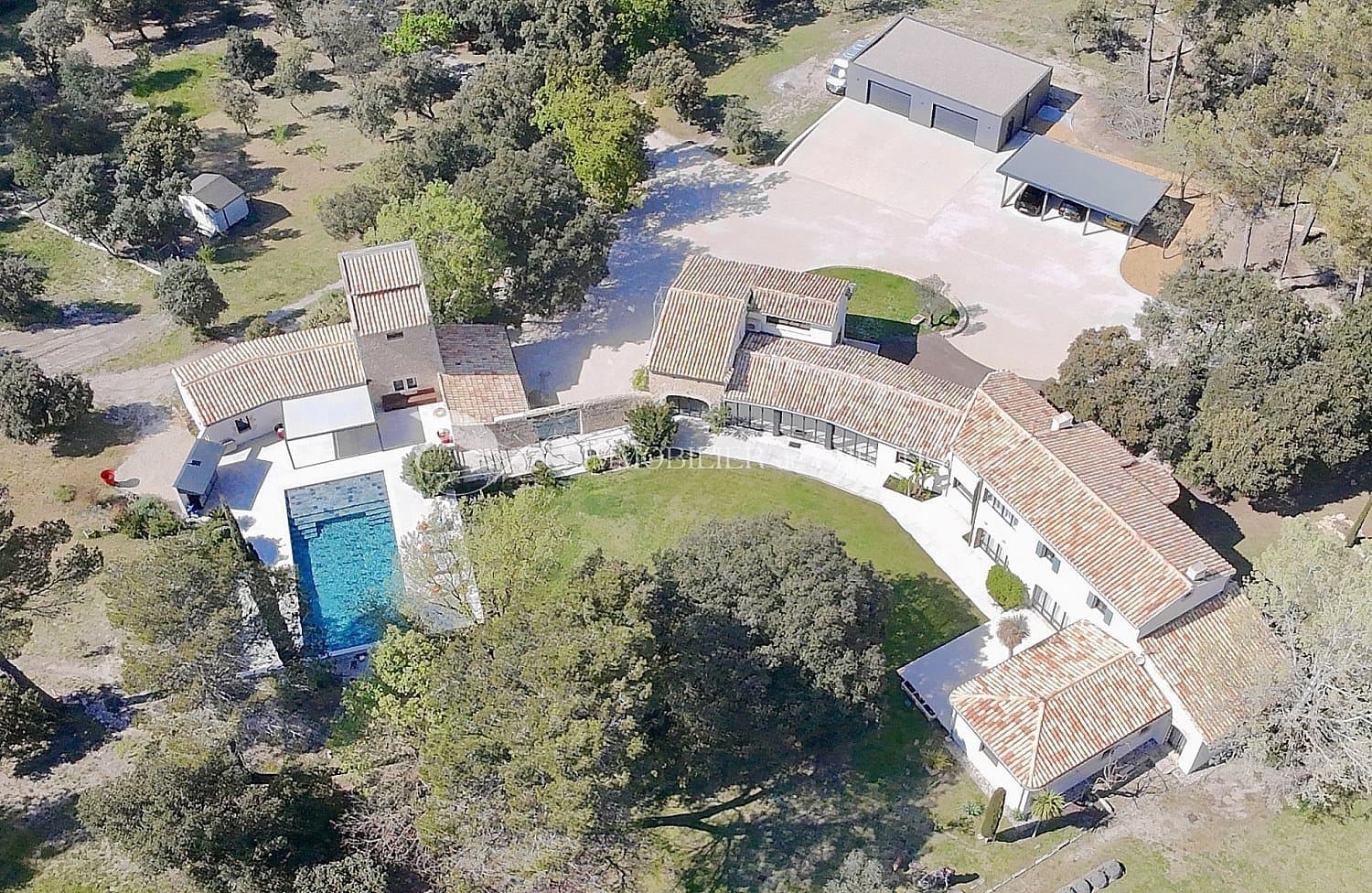 Exceptional Property in a 15 Hectare Park with Designer Features 2