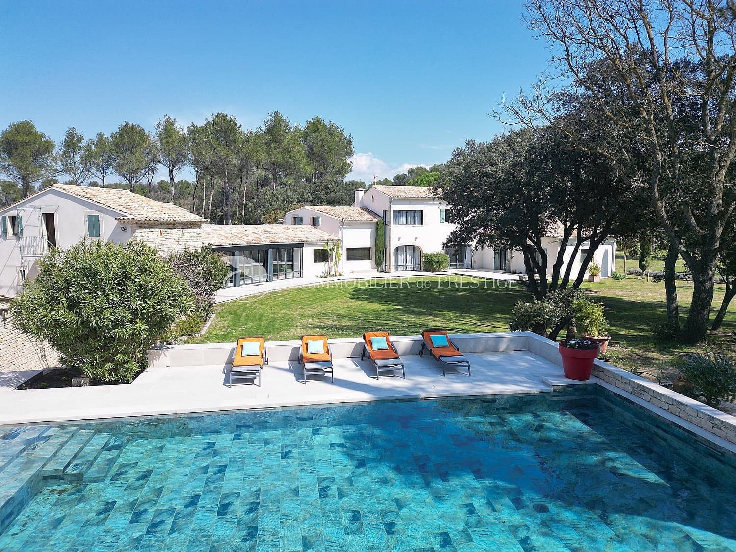 Exceptional Property in a 15 Hectare Park with Designer Features 3