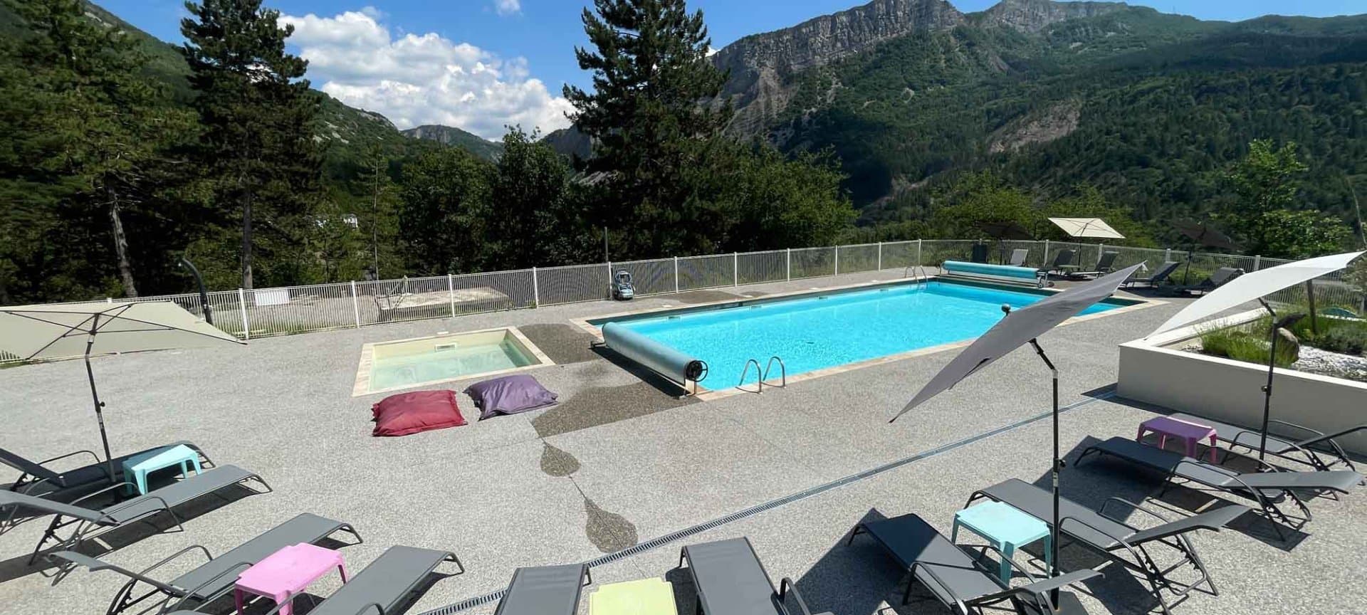 Property With Gîtes And Swimming Pool On 11 Hectares 2