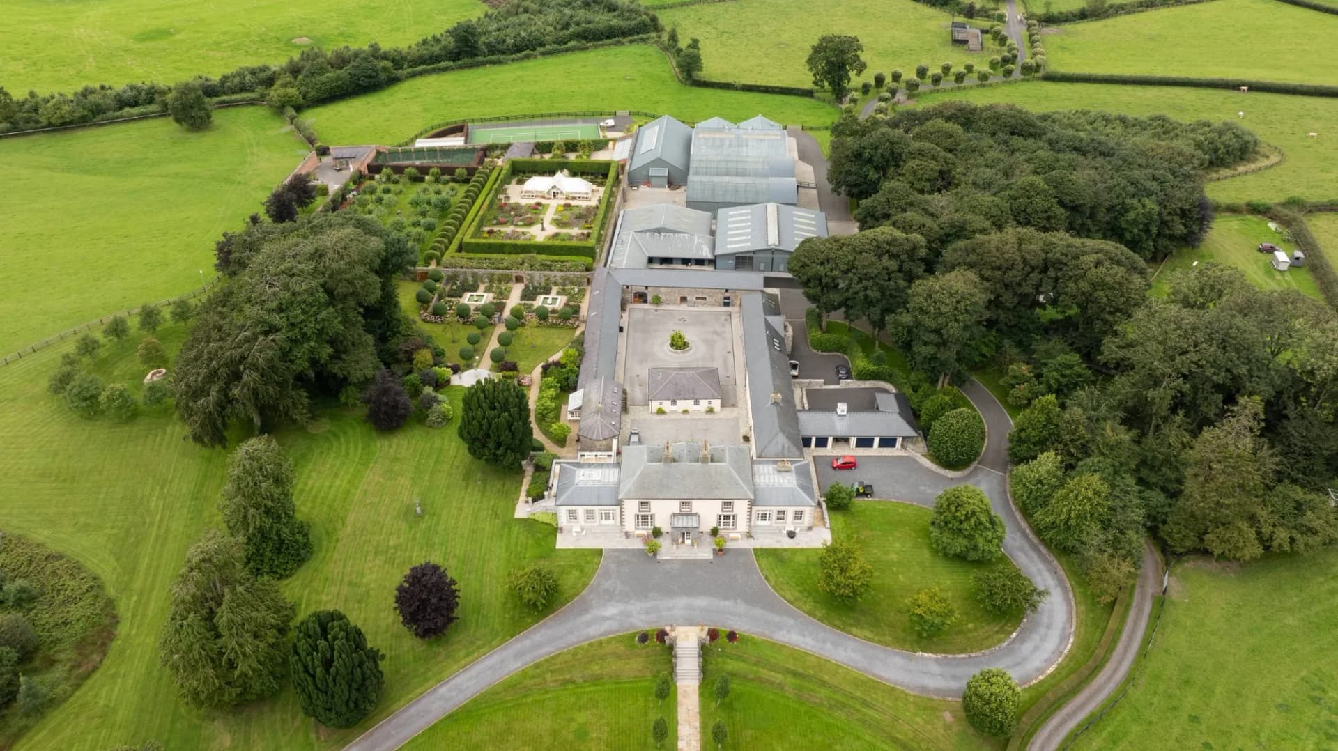 Exceptional Country House and Bloodstock Estate in County Meath 5