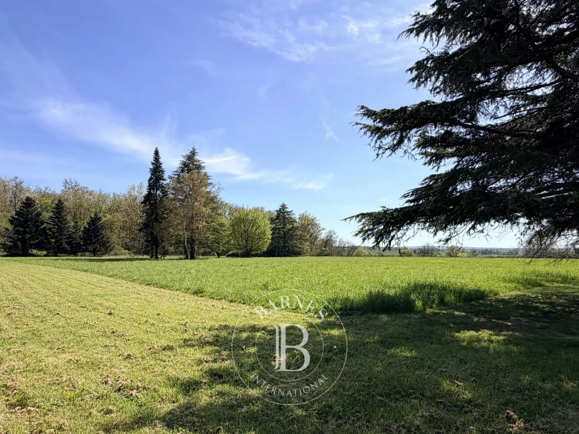 Charming 14th Century Castle With Moat And Unobstructed Countryside Views 2