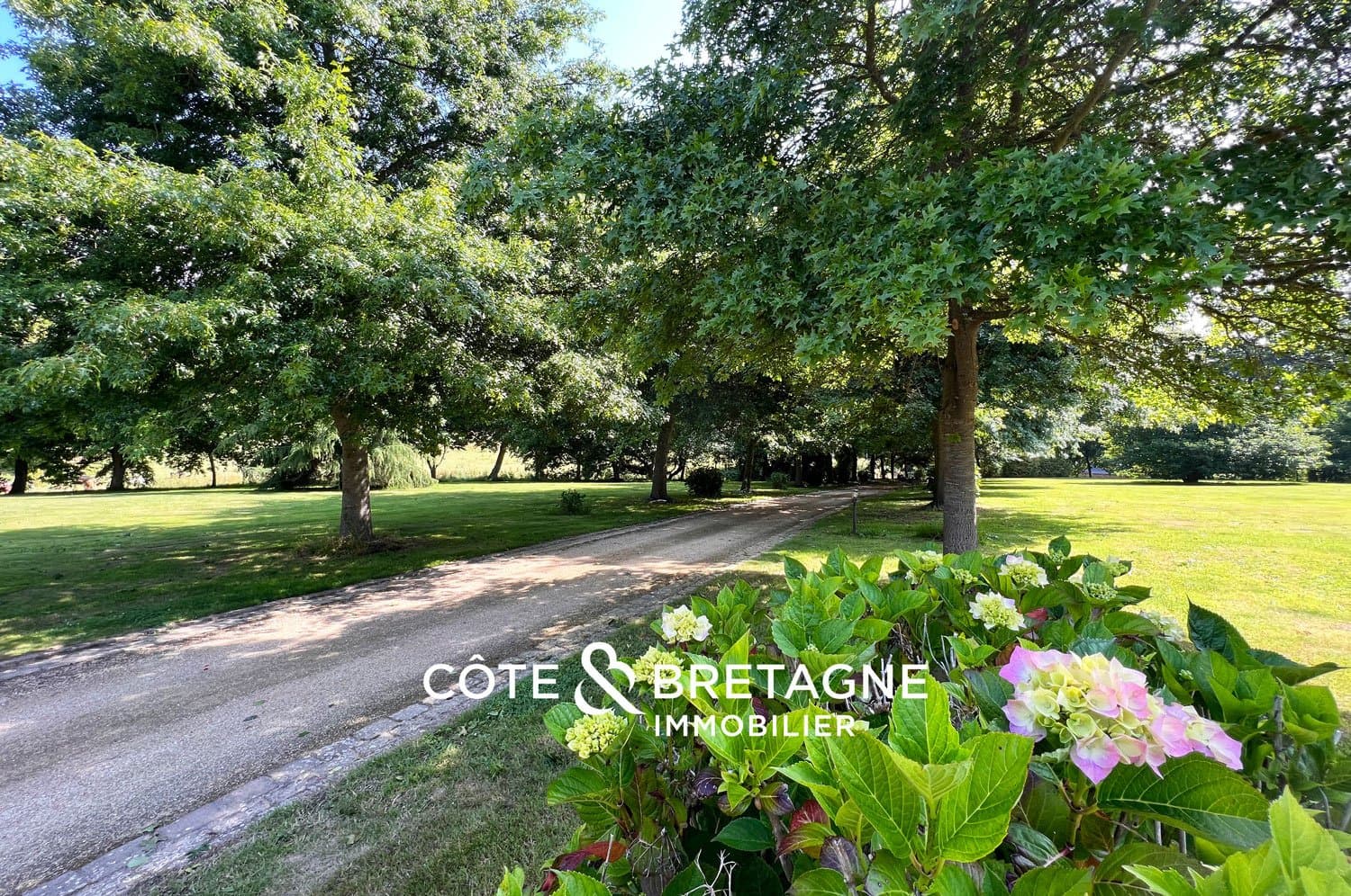 Renovated Manor With Guest House Near The Coast 4