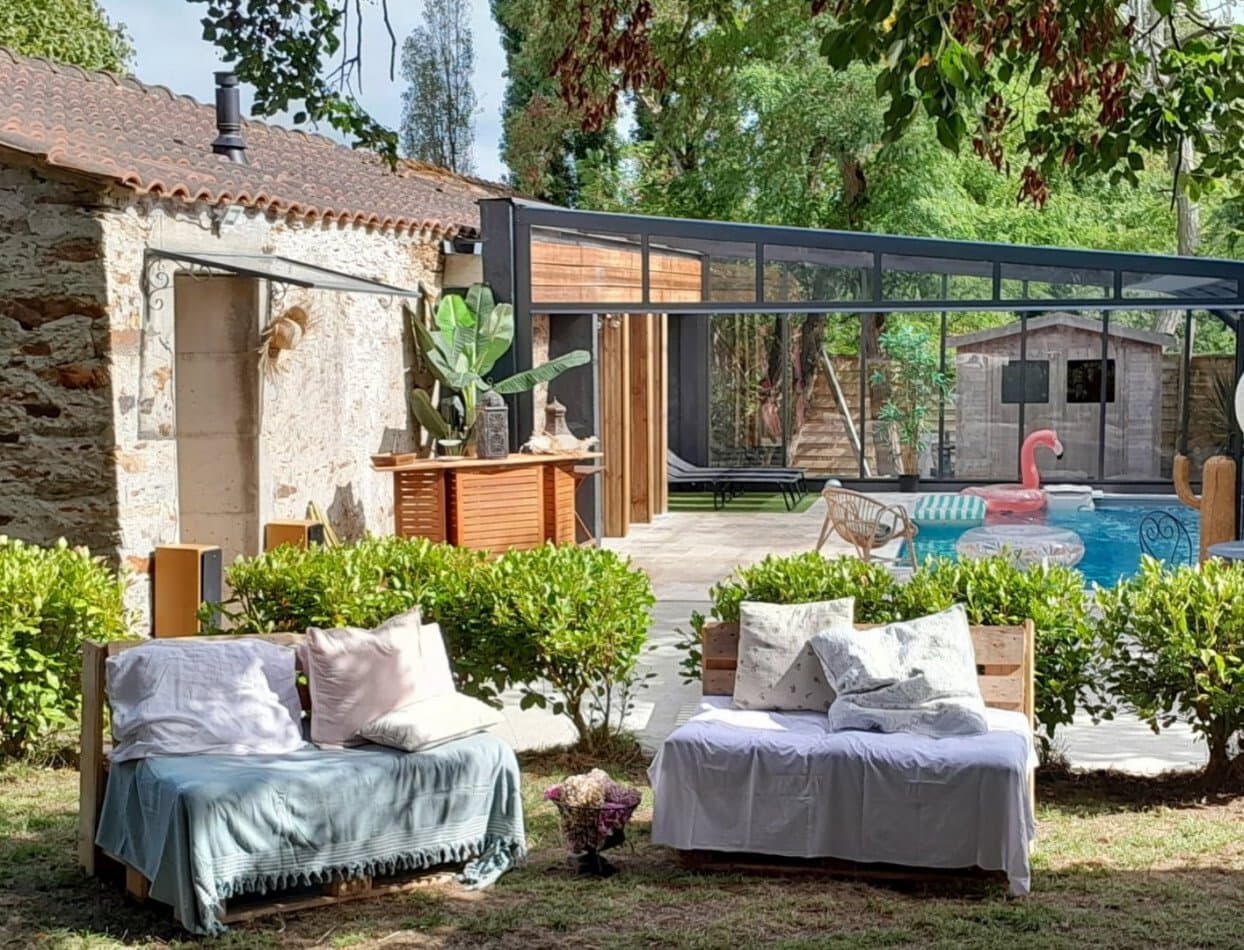 Stunning 18th Century Manor With Guest House And Pool Near The Beach 3