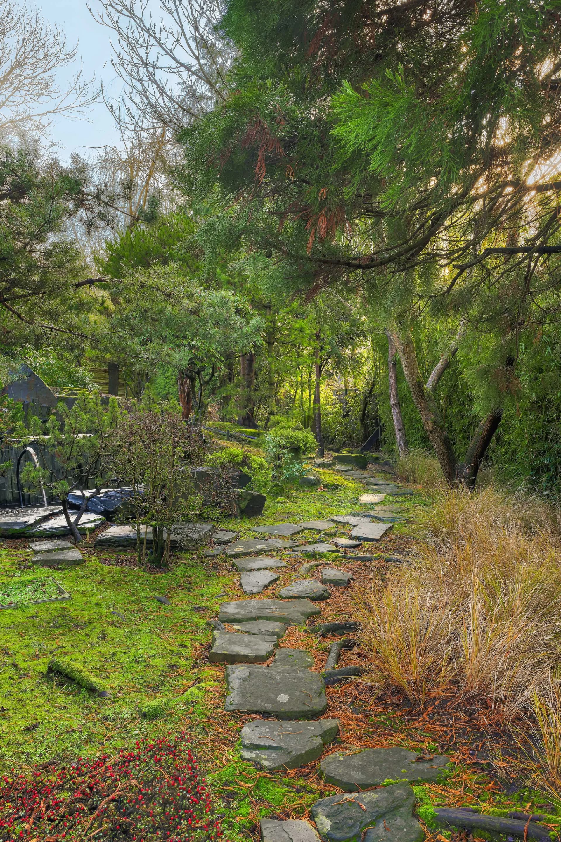Elegant Detached Residence With Japanese Pavilion And Koi Carp Pond 4