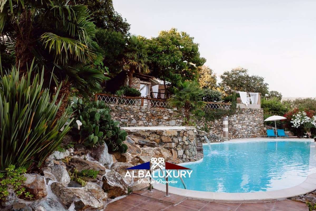 Magnificent 17th Century Castle with Panoramic Views and Extensive Grounds 2