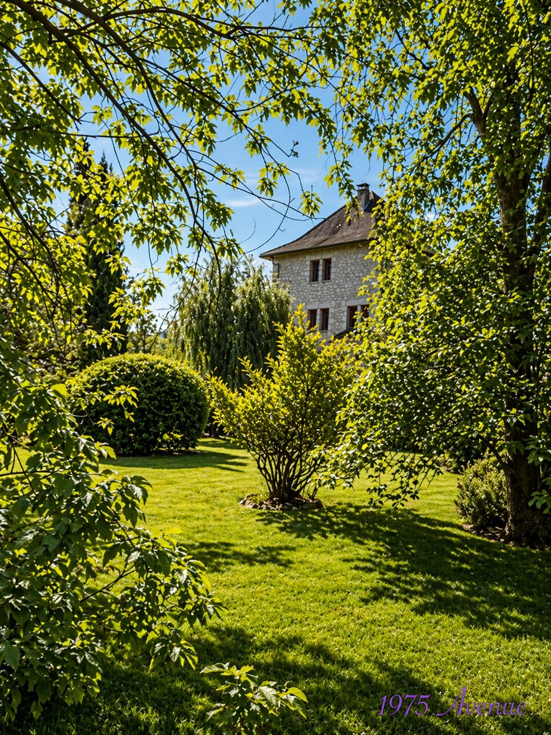 Elegant Manor House With 577 Sqm Living Space And Expansive Grounds Near Bordeaux 4