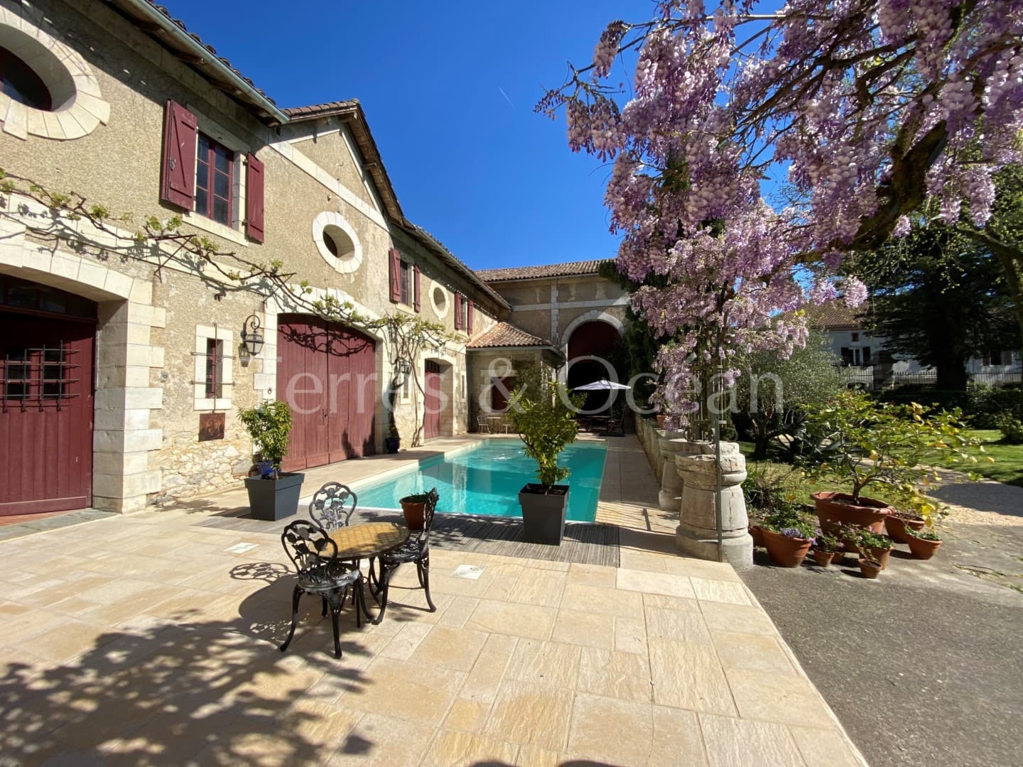 Stunning 19th Century Château With Pool And Extensive Outbuildings 5
