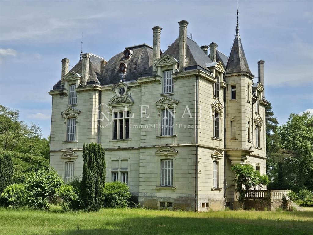 19th C. Chateau With Guest Lodges And Outbuildings On A 35 Acre Estate In Anjou 3