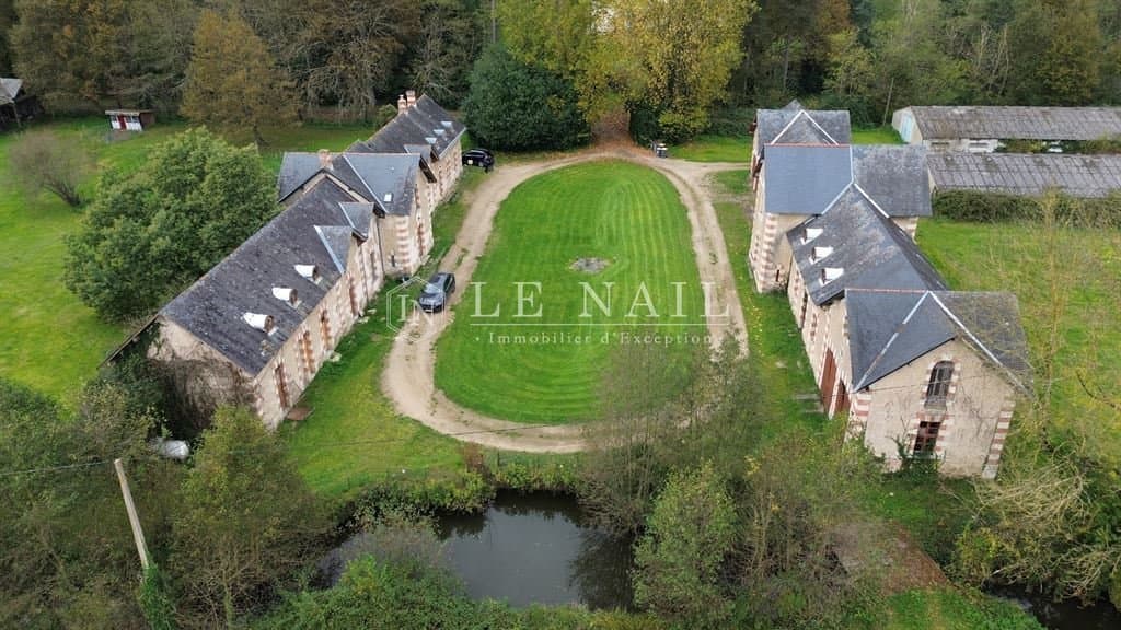 19th C. Chateau With Guest Lodges And Outbuildings On A 35 Acre Estate In Anjou 4
