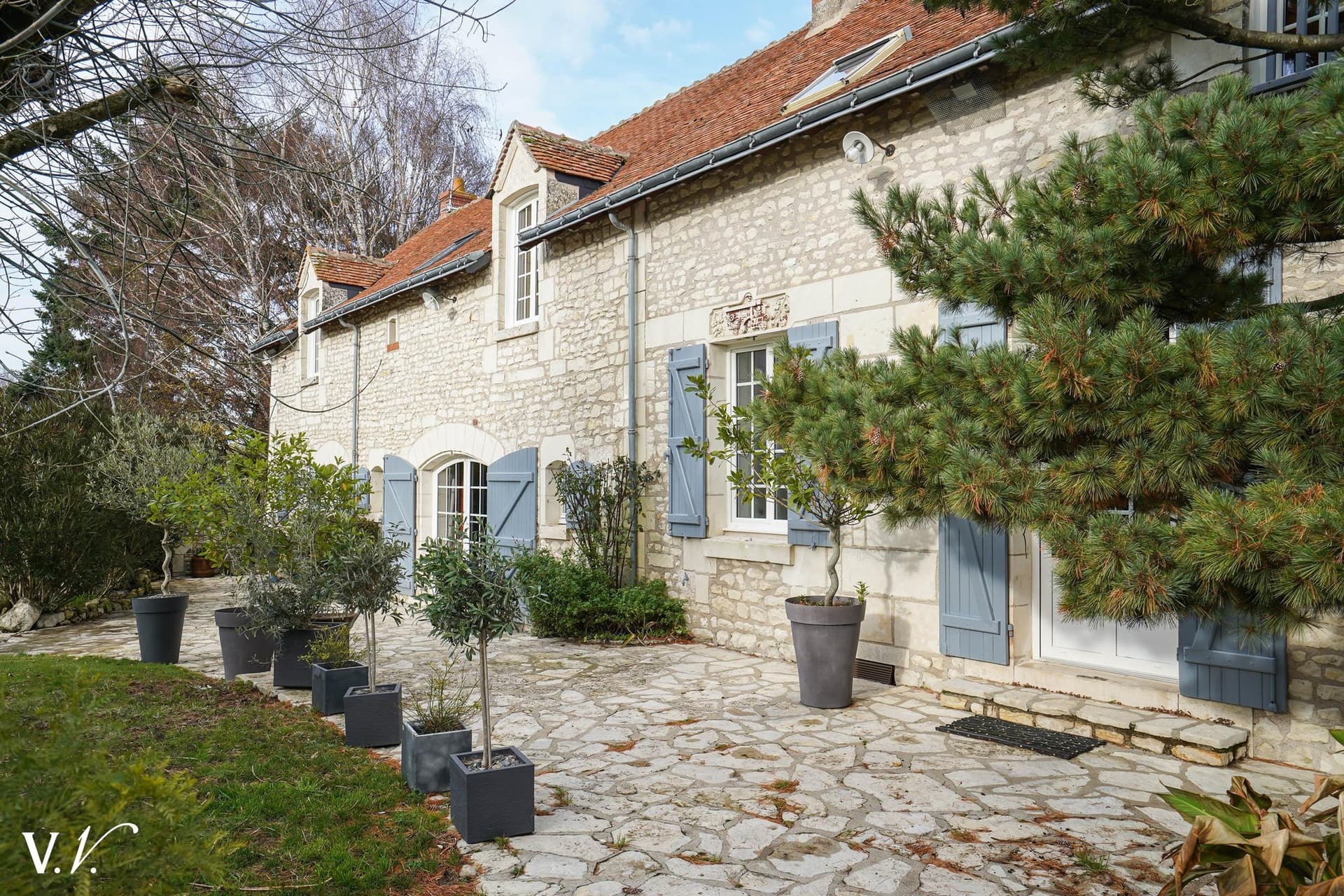 Charming Property With Barn And Swimming Pool Near Ste-Maure-De-Touraine 3