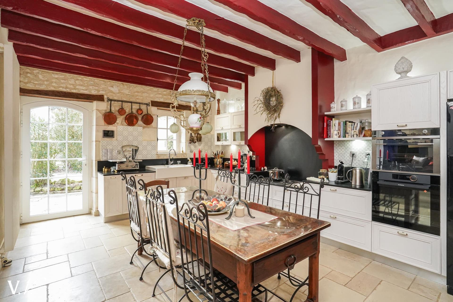 Charming Property With Barn And Swimming Pool Near Ste-Maure-De-Touraine 5